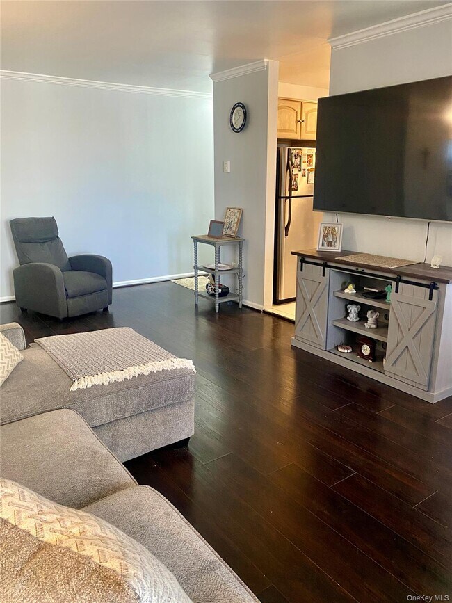 Foto del edificio - 304 Drew Ln