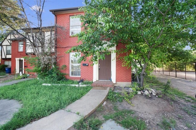 Building Photo - 5800 Belmoor Dr