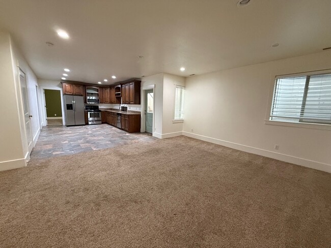 Foto del edificio - 1532 W 3500 N