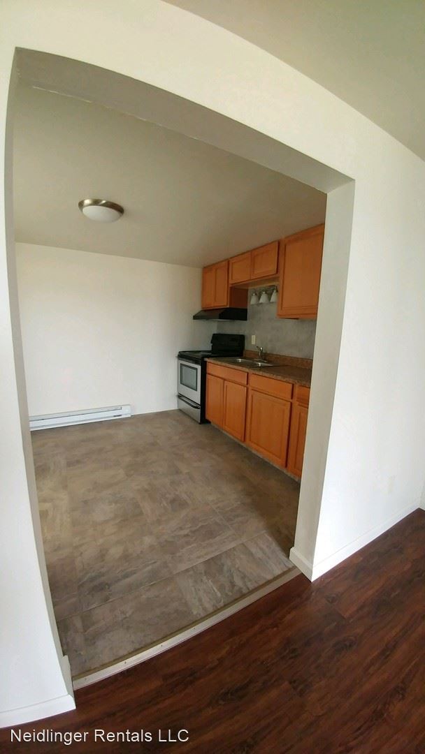 Foto del edificio - 2 br, 1 bath House - 88 Mooredale Road Apt 4