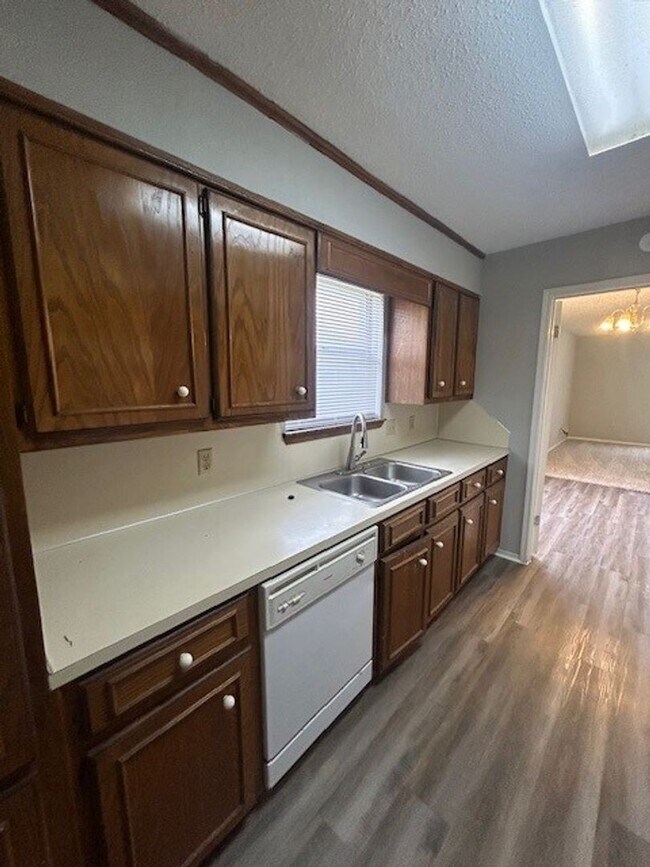 Foto del edificio - 346-348 Mill Creek Rd