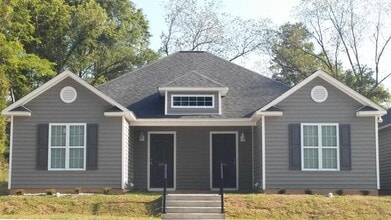 Building Photo - 885 State Rd S-38-982