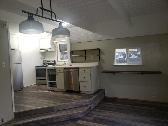 Foto del edificio - 6217 Wildaire Rd SW
