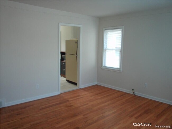 Foto del edificio - 12756 Prospect Ave