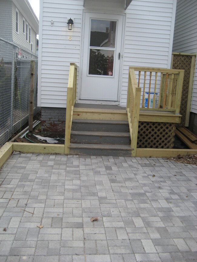 6 Davis Place - Patio - 6 Davis Pl