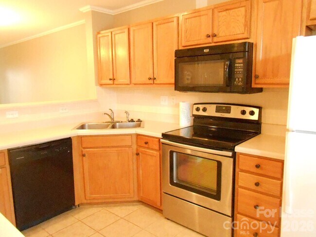 Foto del edificio - 10260 Reindeer Way Ln