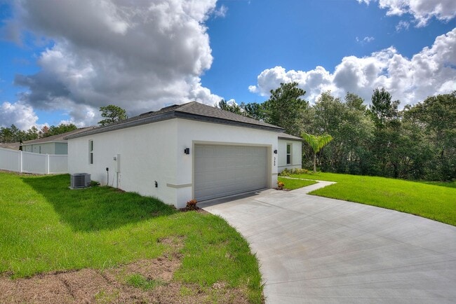 Building Photo - 360 Hibiscus Dr