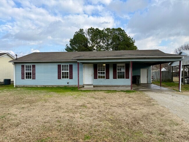 Foto del edificio - 3 Bedroom/1 Bathroom Home in Paragould AR - $1370/month - Section 8 Welcome!