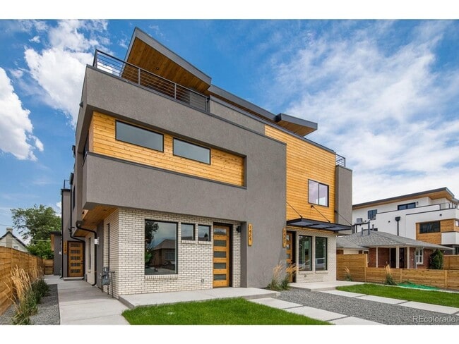 Building Photo - 1466 Zenobia St