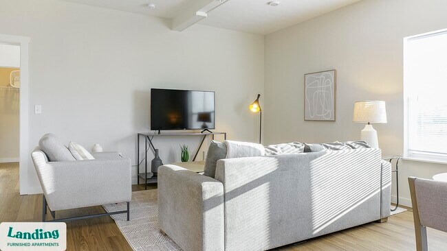 Foto del edificio - 9906 Runway Dr