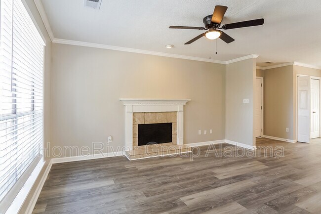 Building Photo - 416 Laurel Woods Trce