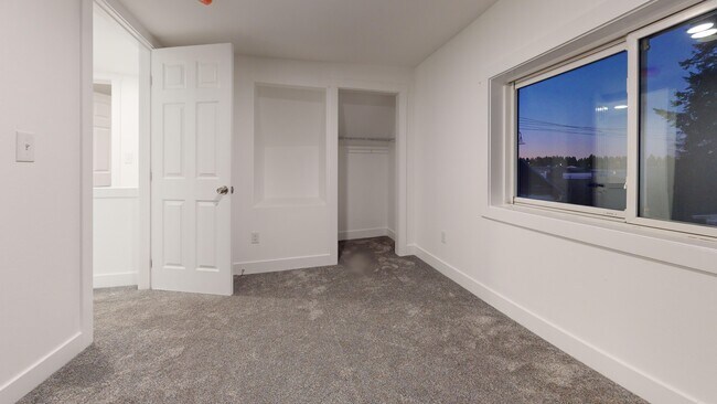 Foto del edificio - 16702 SE 1st St