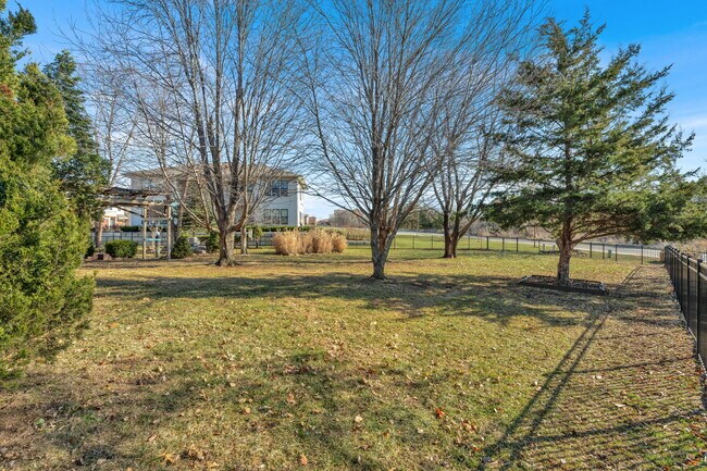 Foto del edificio - 1522 Legend Trail Dr