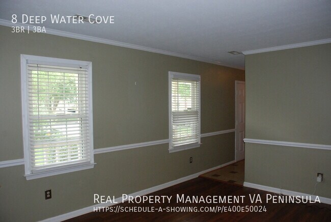 Foto del edificio - 8 Deep Water Cv