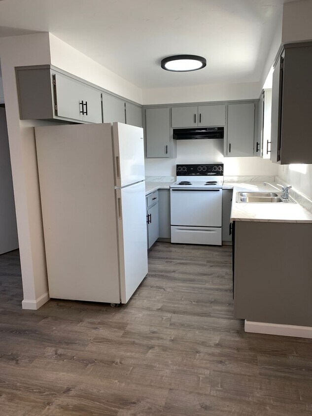 Foto del edificio - 851 NE A St