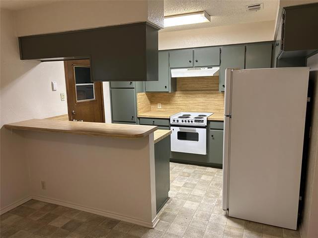 Foto principal - 1300 N Nolan River Rd