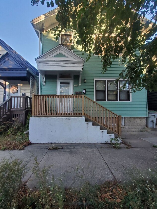 Foto principal - 1505 S 3rd St