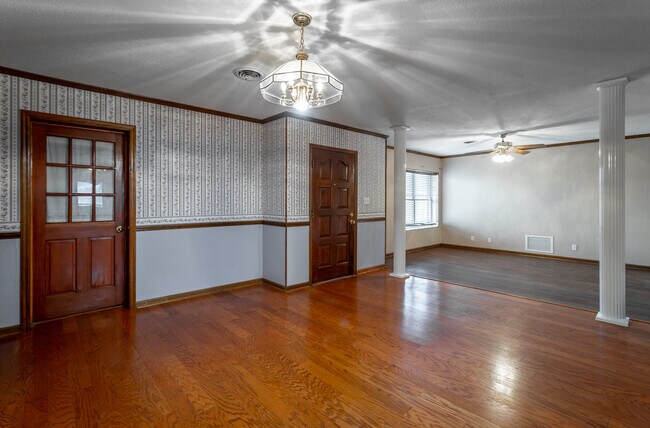 Foto del edificio - 17 Barnhardt Cir