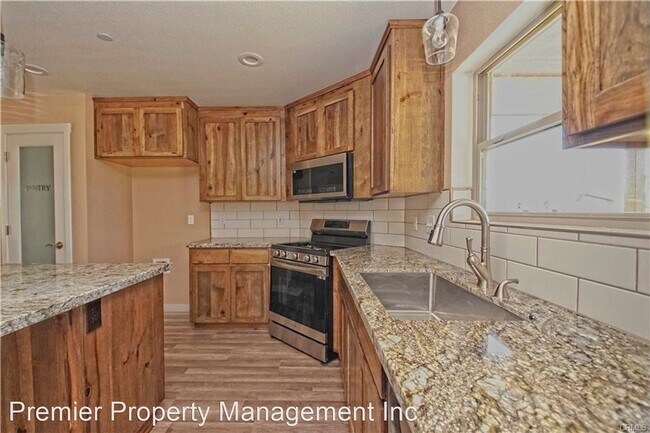 Foto del edificio - 3 br, 2 bath House - 8435 Buena Vista Ave