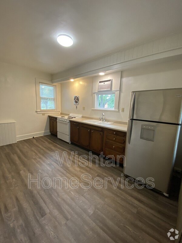 Building Photo - 525 S Lafayette St