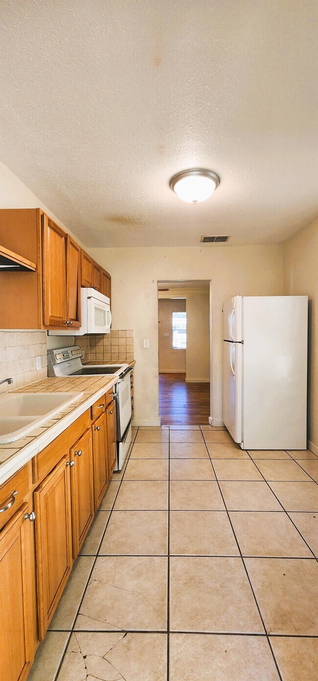 720 S Orange Ave, Bartow, FL 33830 House Rental in Bartow, FL