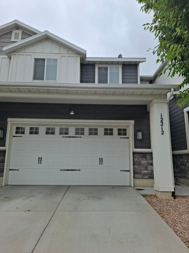 Building Photo - 12212 Sunpark Ln