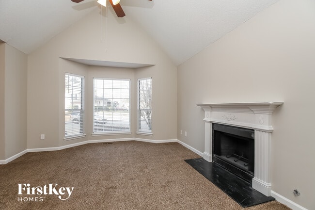 Foto del edificio - 1404 Chapel Hill Ln SW