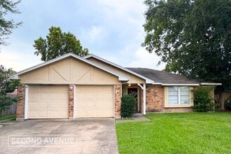 Building Photo - 12106 Plumbrook Dr