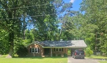 Building Photo - 6139 Skeeter Pond Rd