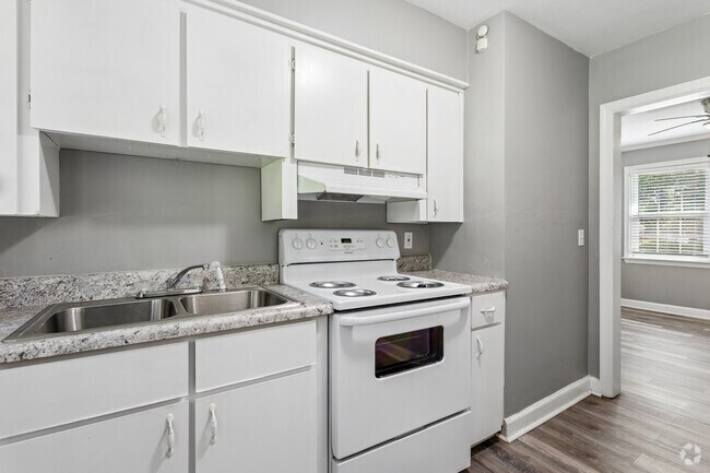 1 dormitorio, 1 baño - 680 pies cuadrados - Cocina - Historic Brookwood Apartments