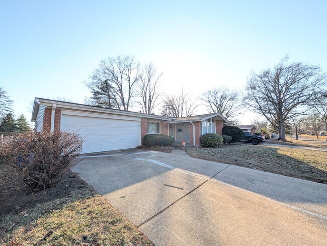 Foto del edificio - 3670 Tremont Dr