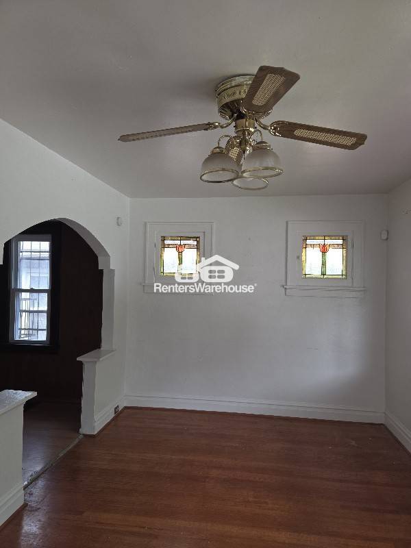 Foto del edificio - 5457 Beacon Ave