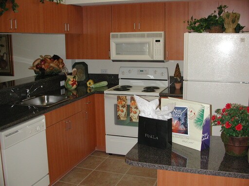 Foto del edificio - 10180 NW 33rd St