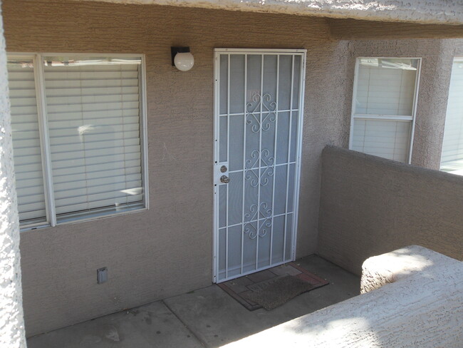 Building Photo - 2233 James Bilbray Dr