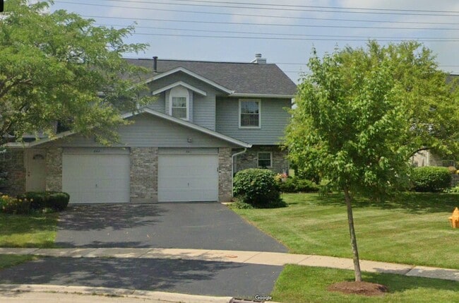 Building Photo - 840 N Tamarac Blvd