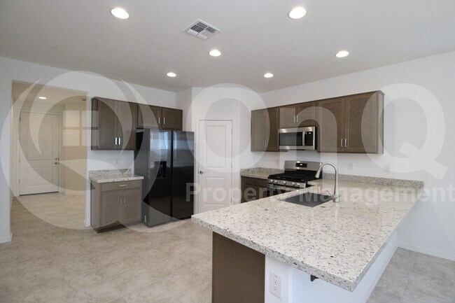 Building Photo - 5086 N 88th Dr
