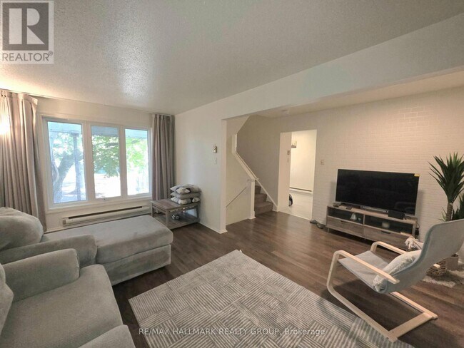 Photo du bâtiment - 104 Salter Crescent