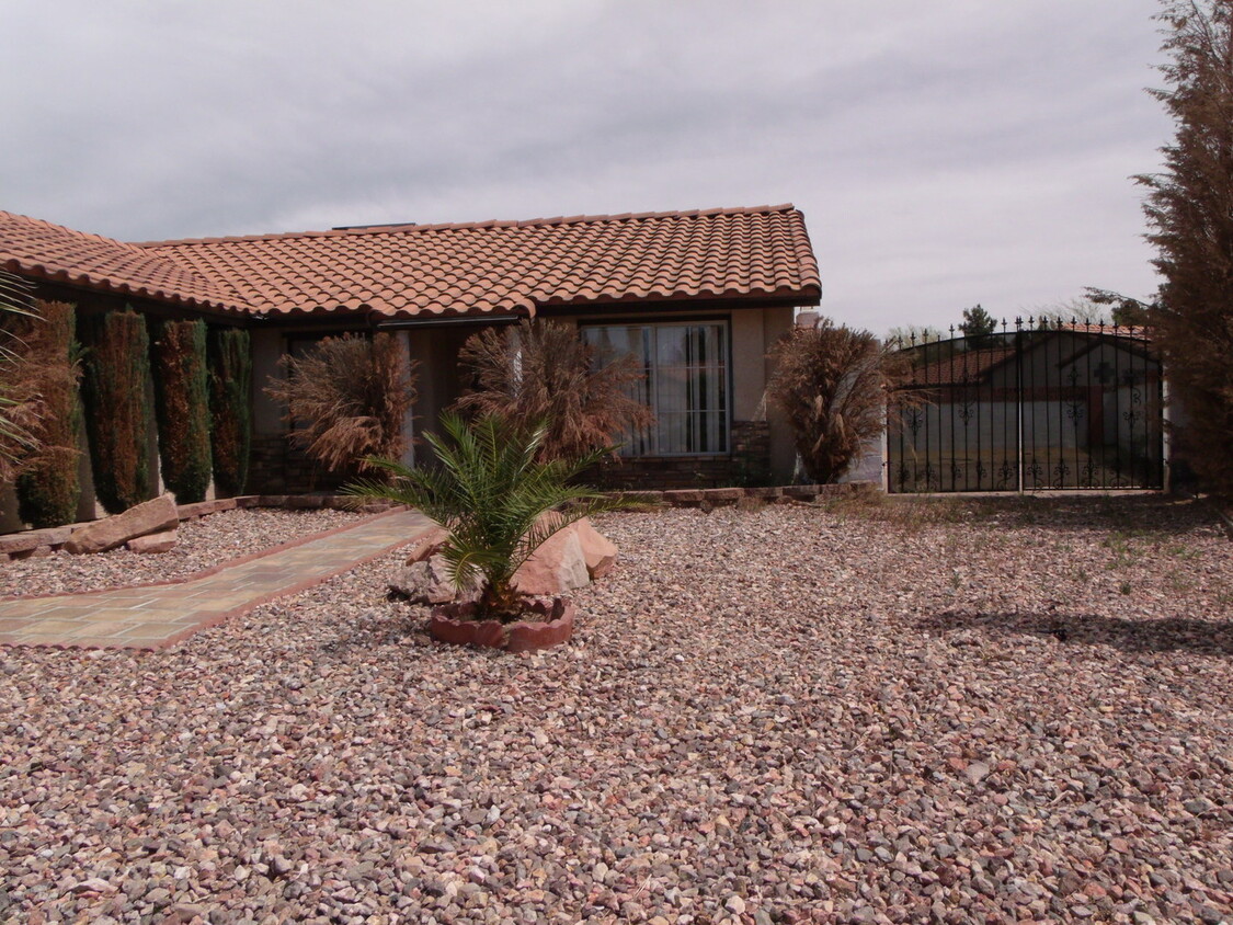 Primary Photo - Single Story Home with RV Gate/Fenced Yard