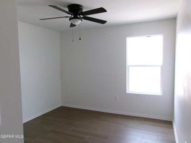 Foto del edificio - 5960 Mohegan Sun St