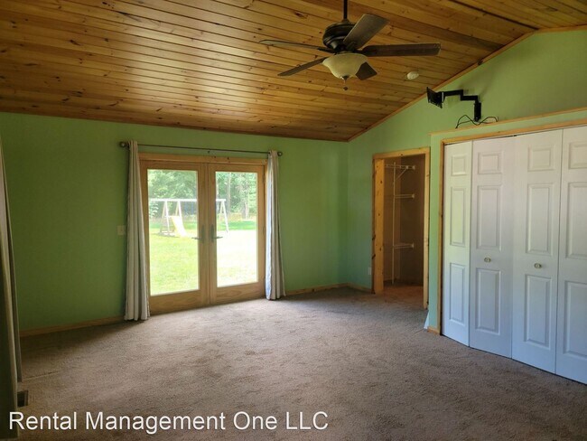 Building Photo - 3 br, 2 bath House - 1939 Hanmer Rd