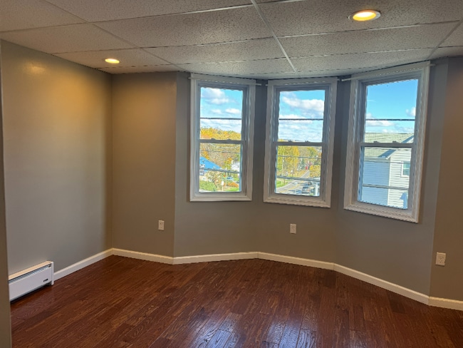 Building Photo - 239 Nesbitt St