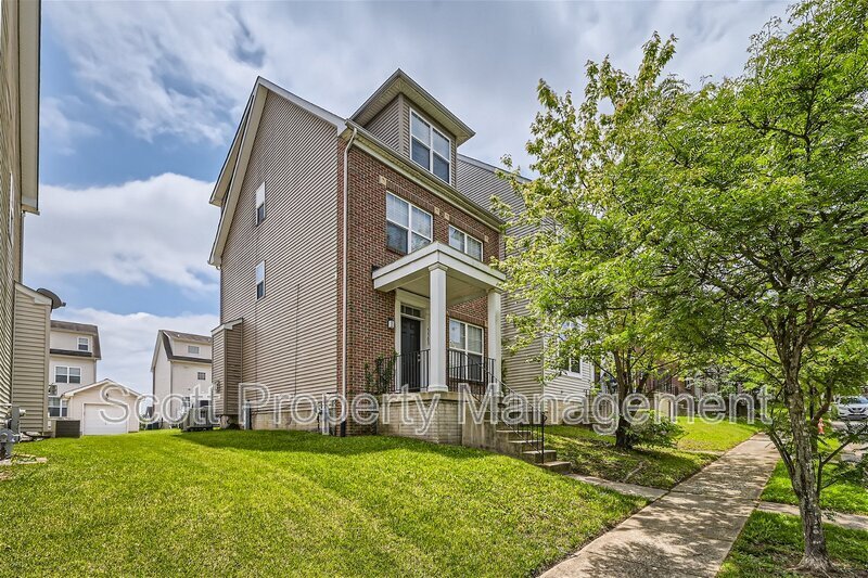 Primary Photo - 5503 Sinclair Greens Dr