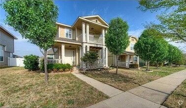 Building Photo - 1716 Lost Maples Loop