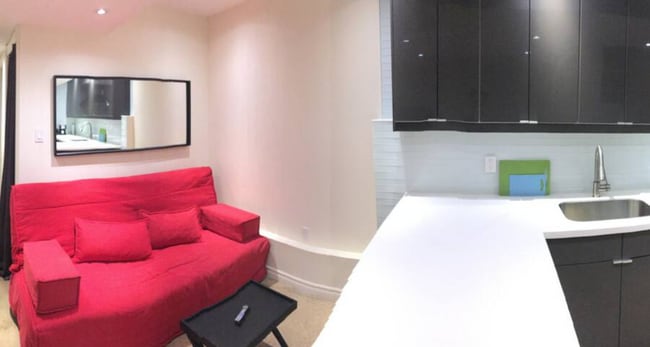 Building Photo - 2 Bedroom Basement in Little Italy