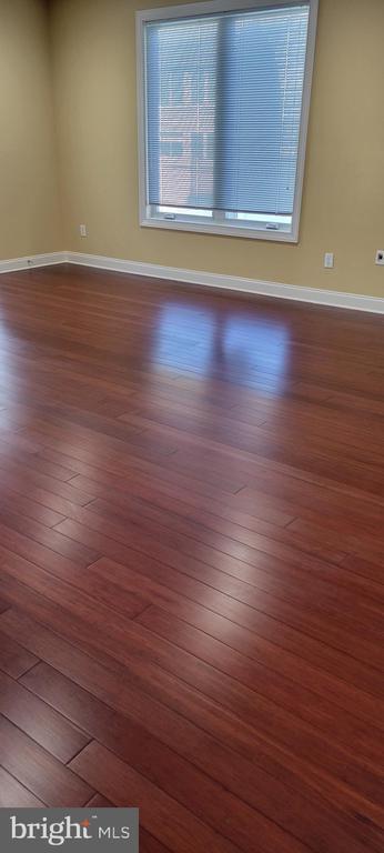 Foto del edificio - 1 N Commerce Square