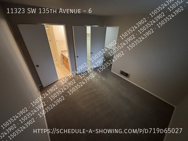Building Photo - 11323 SW 135th Ave