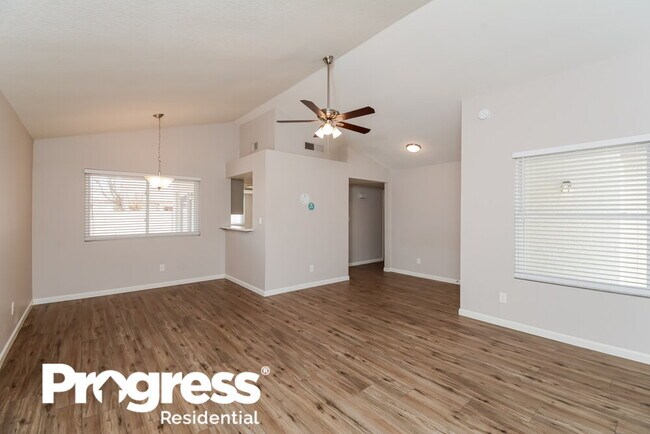 Foto del edificio - 8832 W Hazelwood St