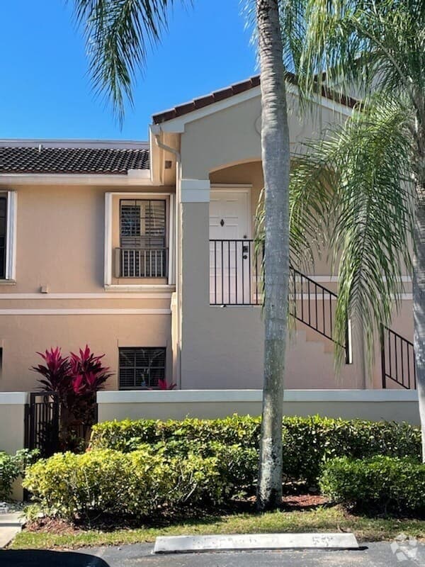 Apartments For Rent in Pembroke Pines, FL 23 Rentals