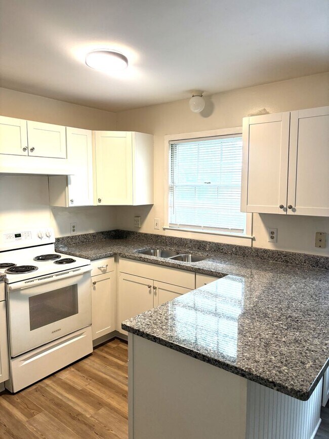 Photo - IRO4050/4052-CD Apartment