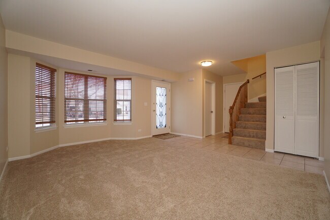 Foto del edificio - 86 Bradford Ln